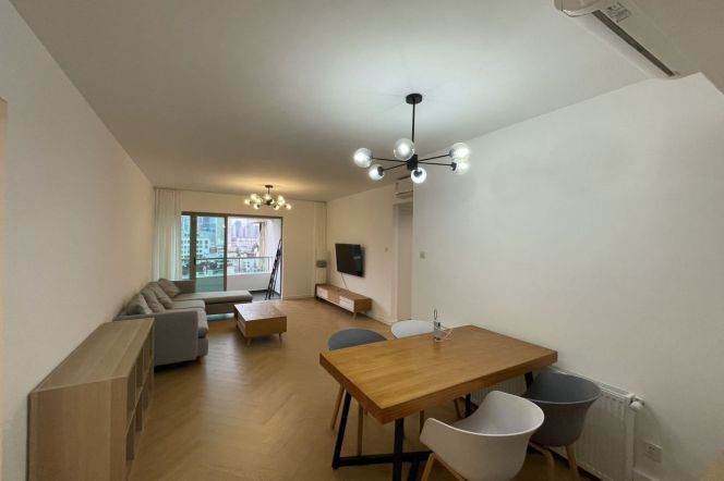 3BR Apartment at One Park Avenue with Floor-to-Ceiling Windows