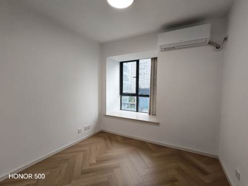Housing image — Bedroom