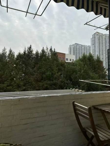 Housing image — Balcony