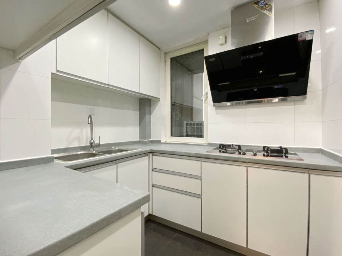 Housing image — Kitchen