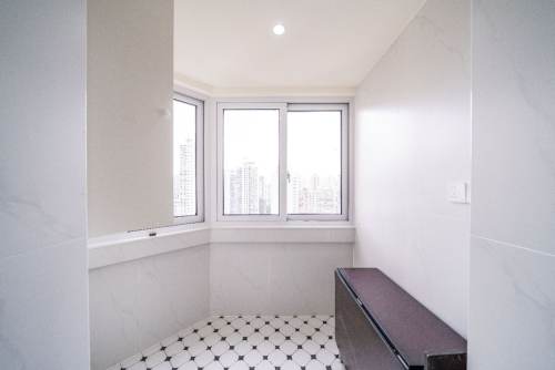 Housing image — Kitchen