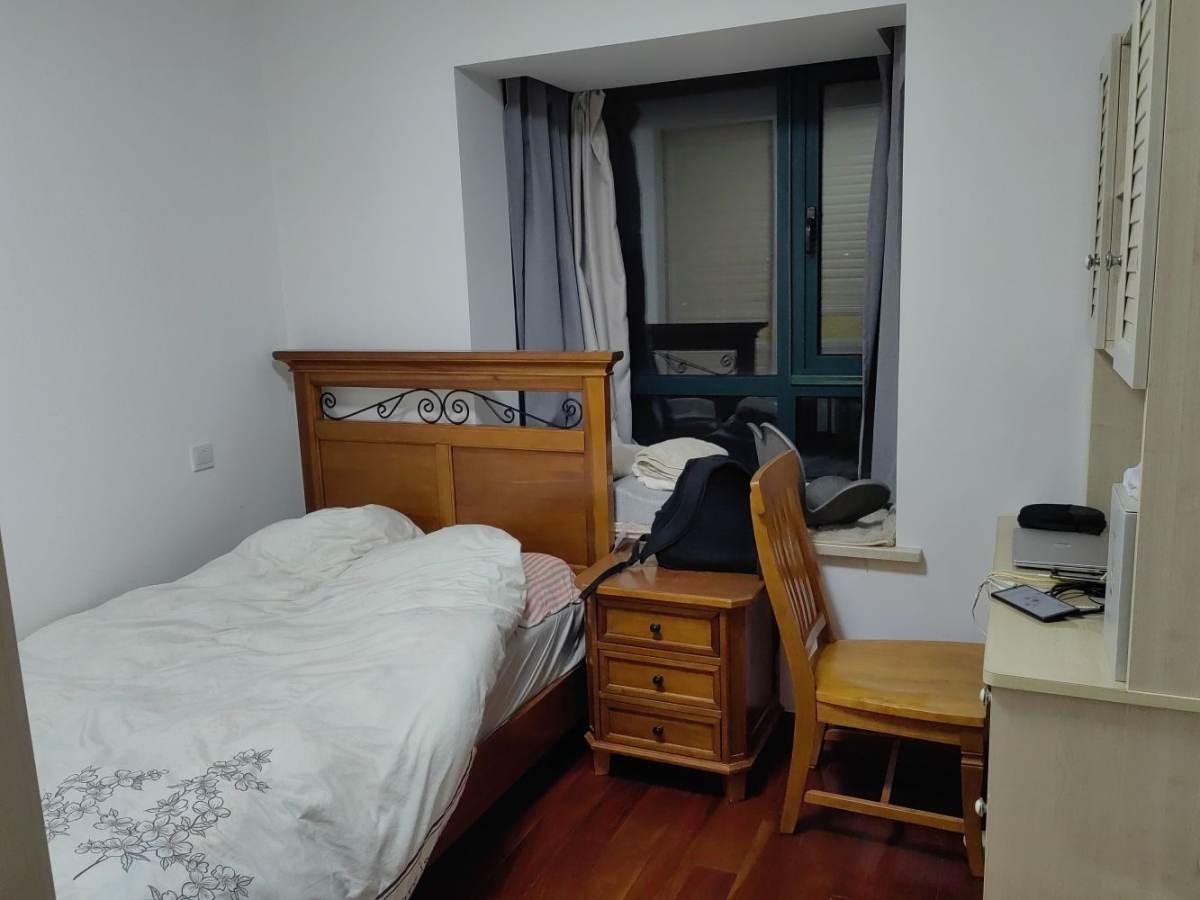 Housing image — Bedroom