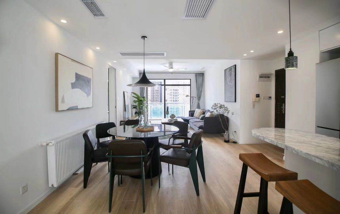 Housing image — Living Room