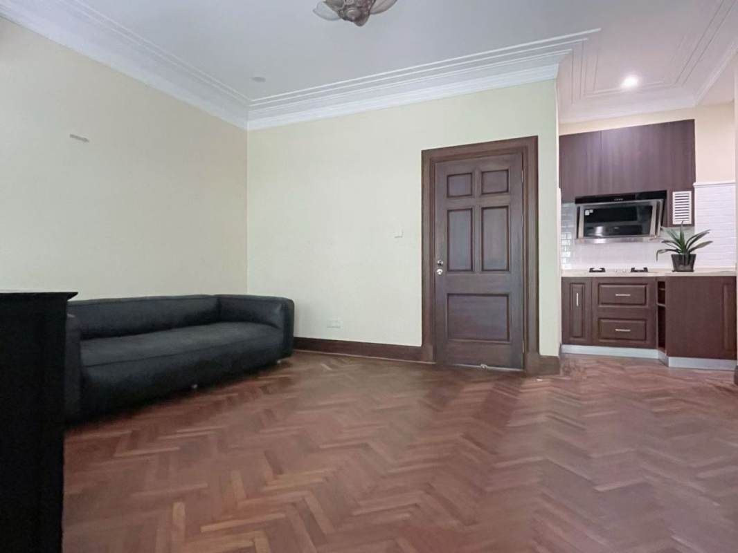 Housing image — Living Room