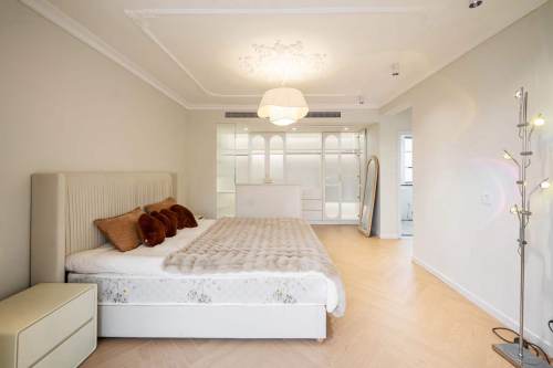 Housing image — Bedroom