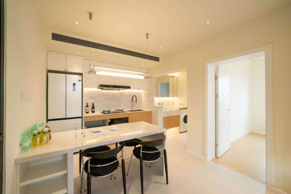 Housing image — Dining Area