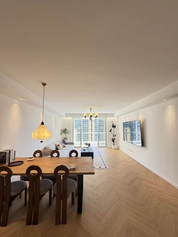 Housing image — Living Room