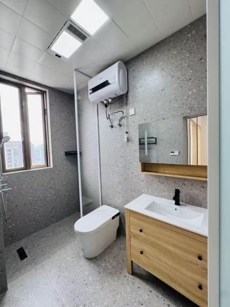 Housing image — Bathroom