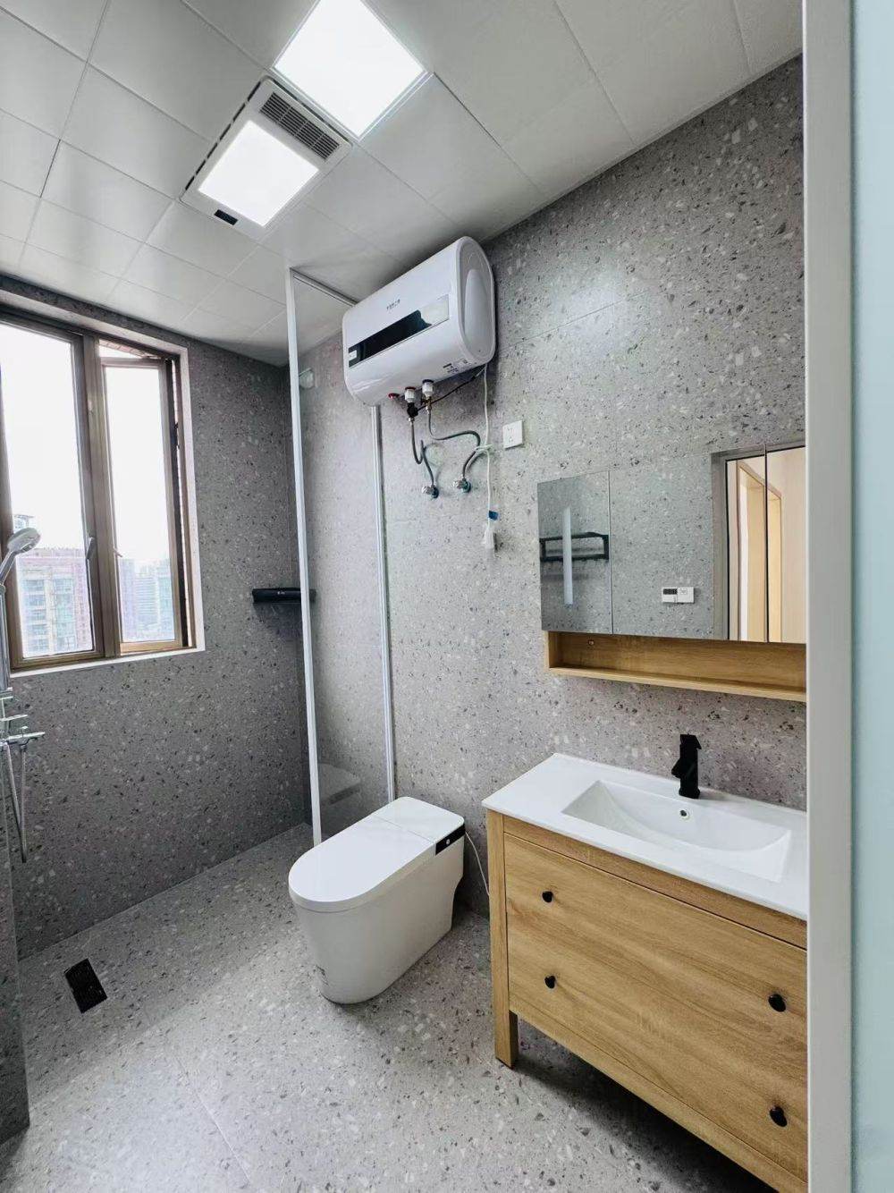 Housing image — Bathroom