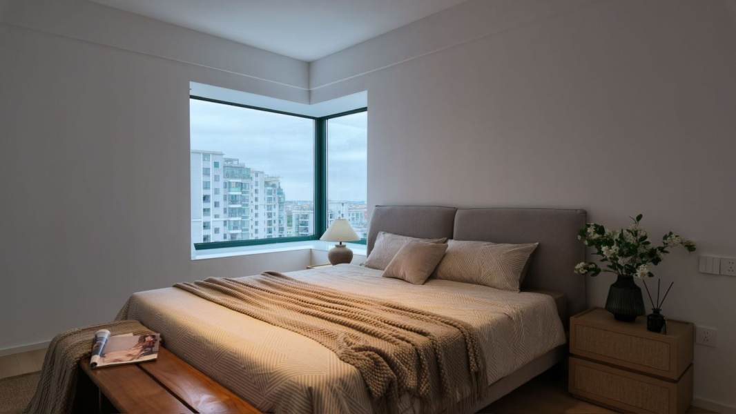 Housing image — Bedroom