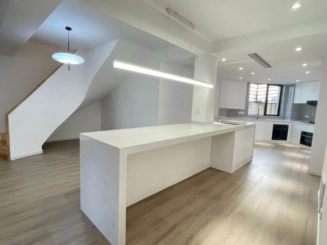 Housing image — Dining Area