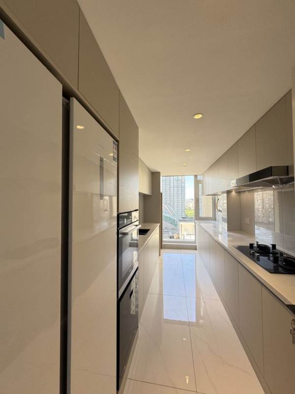 Housing image — Kitchen
