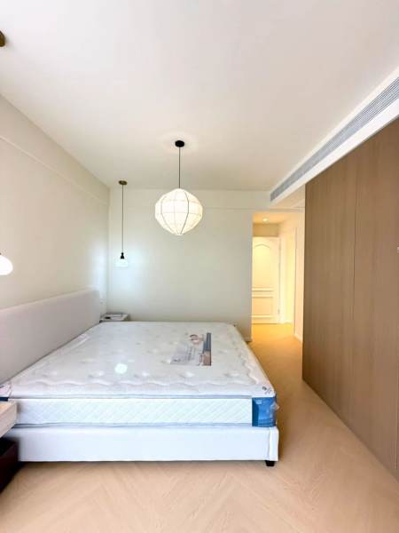 Housing image — Bedroom