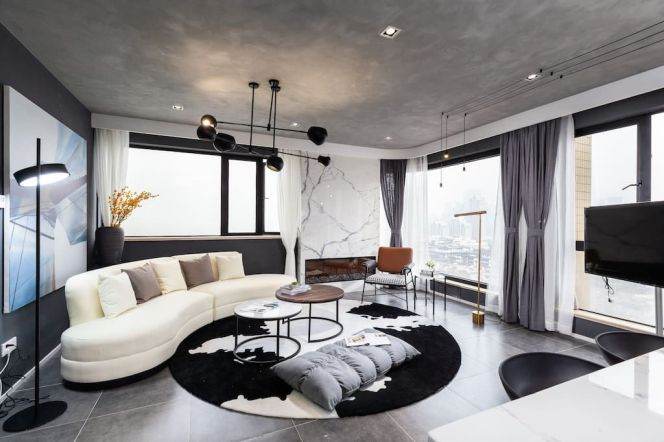 High-Floor 4BR Apartment in Laoximen (L10/L14)