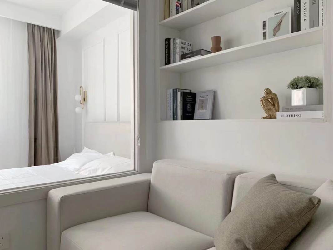 Housing image — Living Room