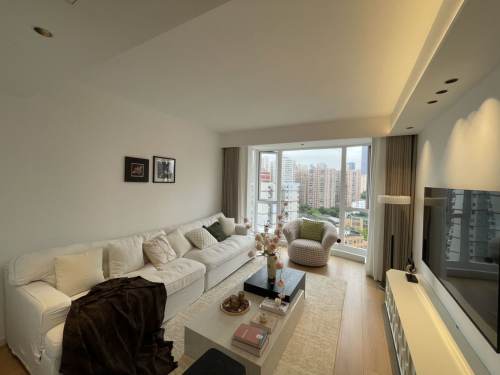 Housing image — Living Room