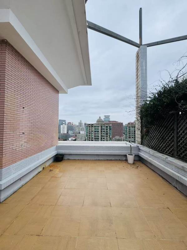 Housing image — Terrace