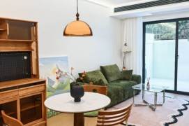 1BR Apartment in Jing'an with Terrace