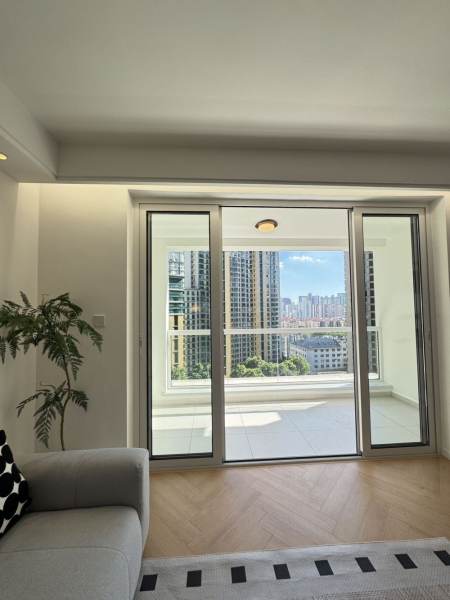 Housing image — Living Room