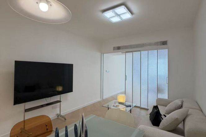 2BR Apartment in Old Xuhui (L10/L11)