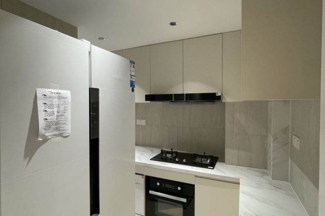 Spacious 2BR Apartment near Zhongshan Park