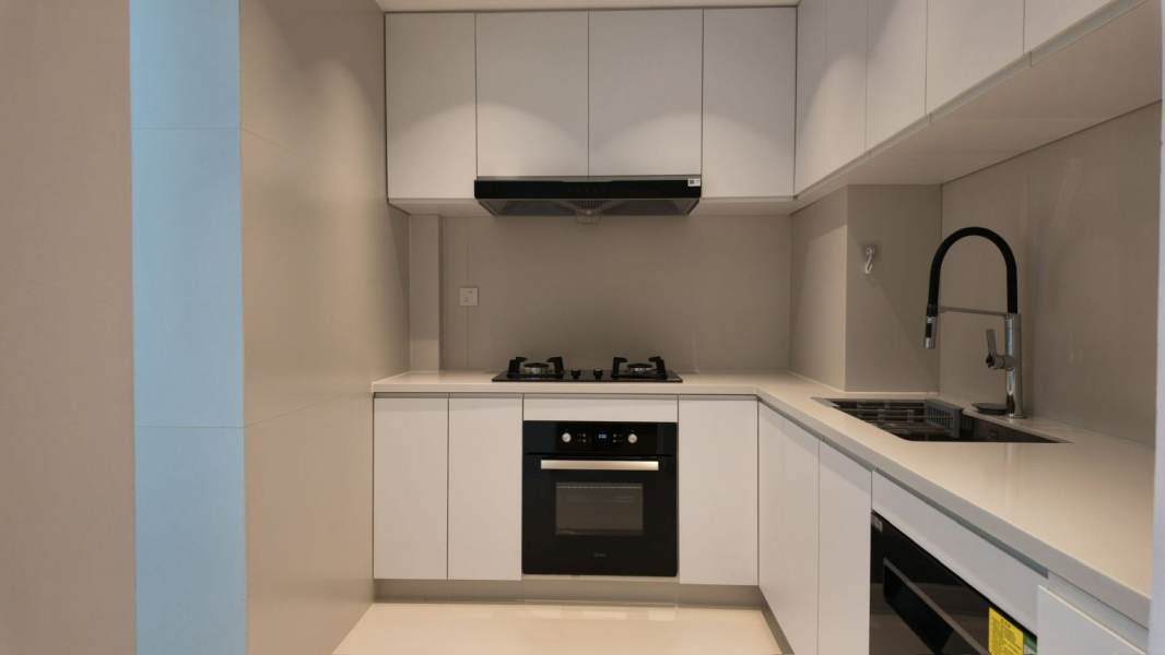 Housing image — Kitchen