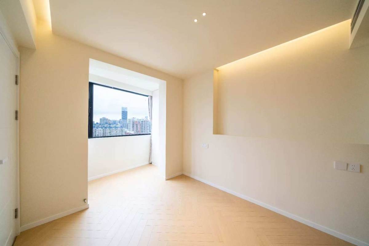 Housing image — Bedroom