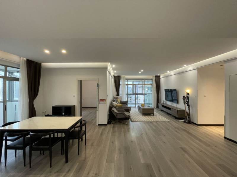 Housing image — Living Room
