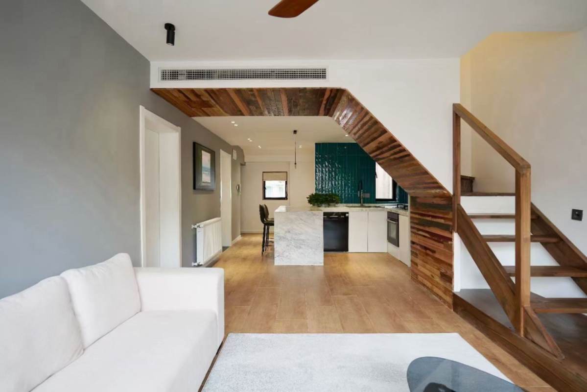 Housing image — Living Room