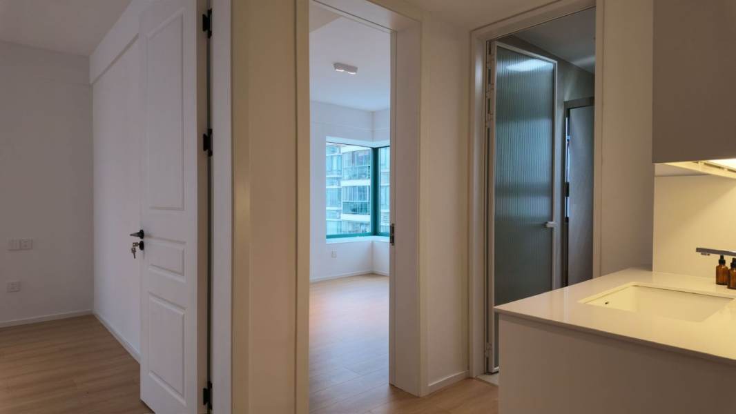 Housing image — Bedroom