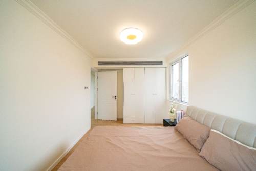 Housing image — Bedroom