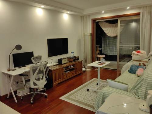 Housing image — Living Room