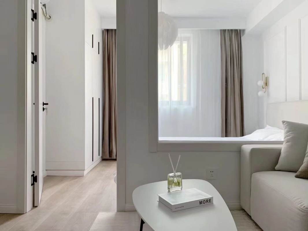 Housing image — Living Room