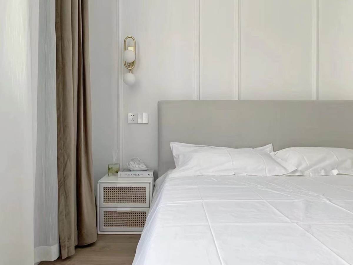 Housing image — Bedroom