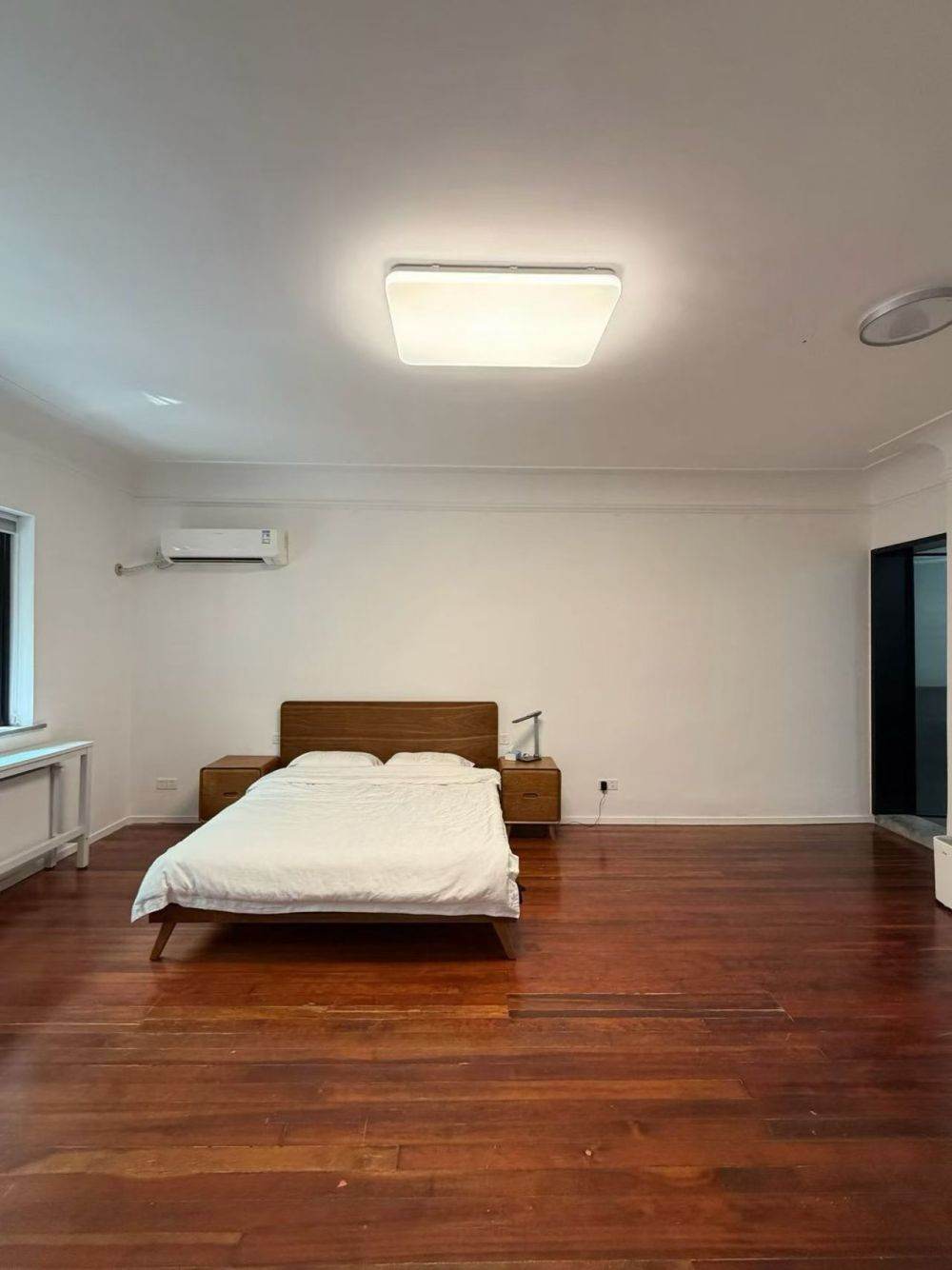 Housing image — Bedroom