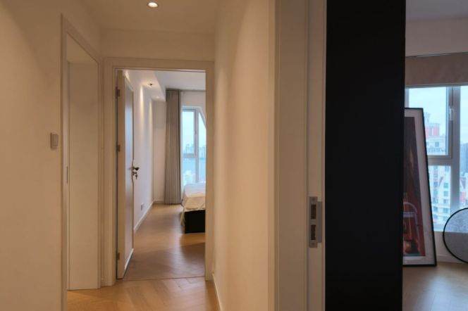 High-Floor 3BR Apartment in Gubei (L2/L15)