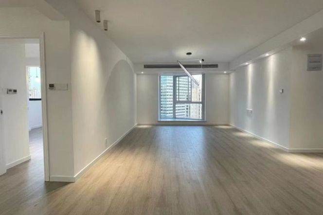 High-Floor Spacious 3BR Apartment near Xintiandi (L1/L10/L13/L14)