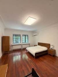 Housing image — Bathroom