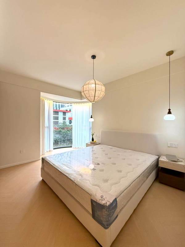 Housing image — Bedroom