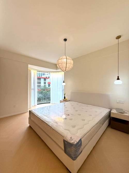 Housing image — Bedroom