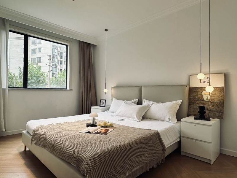 Housing image — Bedroom
