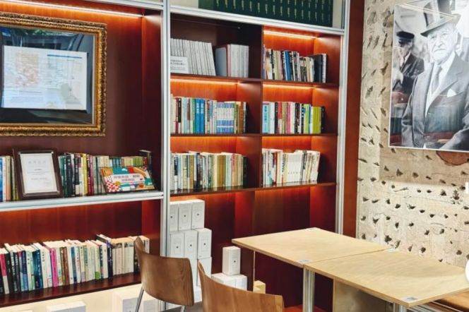 Spacious Studio Commercial Space in Old Xuhui (L1/L7/L9/L10)