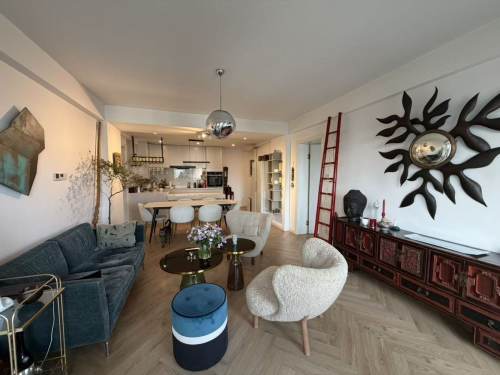 Housing image — Living Room