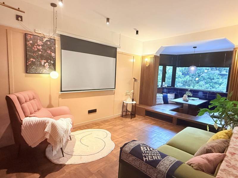 Housing image — Living Room