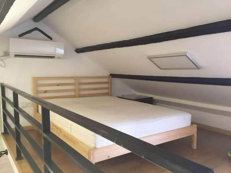 Housing image — Bedroom