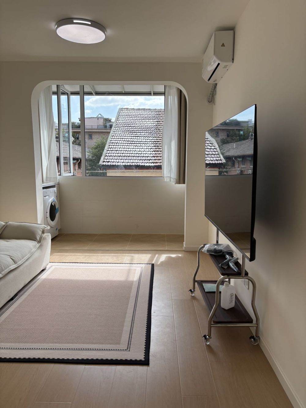 Housing image — Living Room