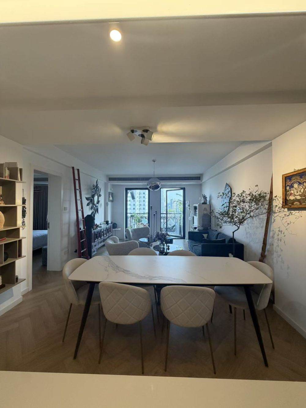 Housing image — Living Room