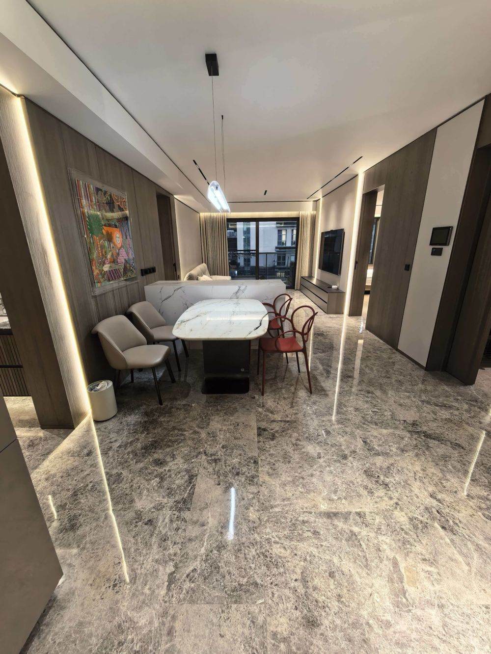 Housing image — Dining Area