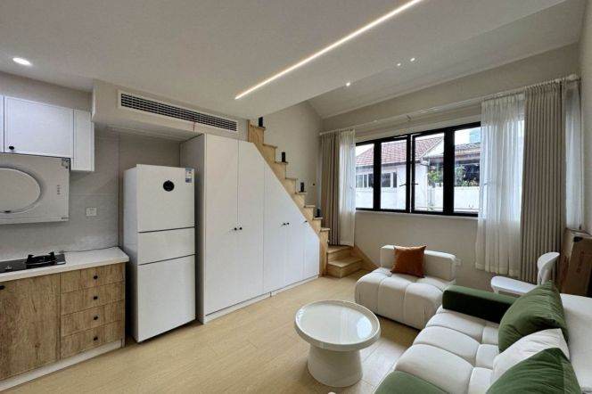 1BR Heritage Apartment in Jing'an (L2/L7/L14)