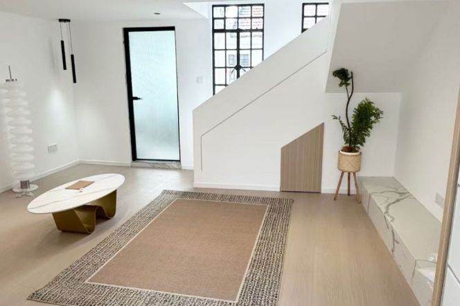 1BR Lane House in Old Xuhui (L1/L7/L9/L10)